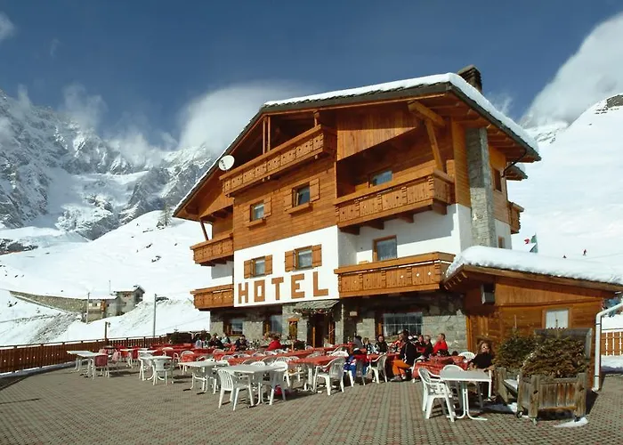 فندق Cime Bianche 3*